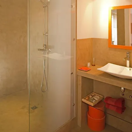 Maison D'hote De Myon לינה וארוחת בוקר