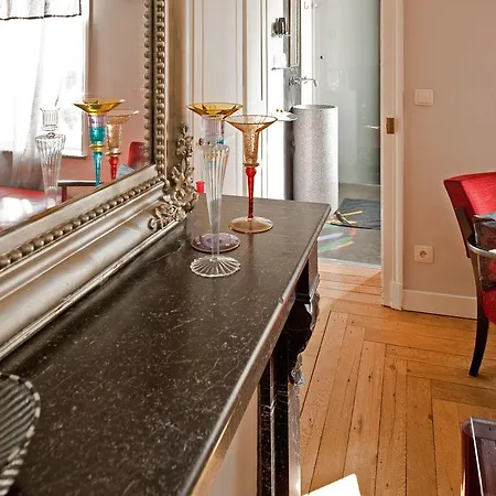 Maison D'hote De Myon 3*