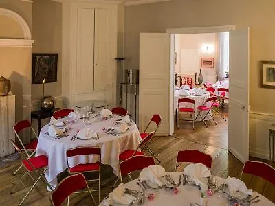 Maison D'hote De Myon לינה וארוחת בוקר