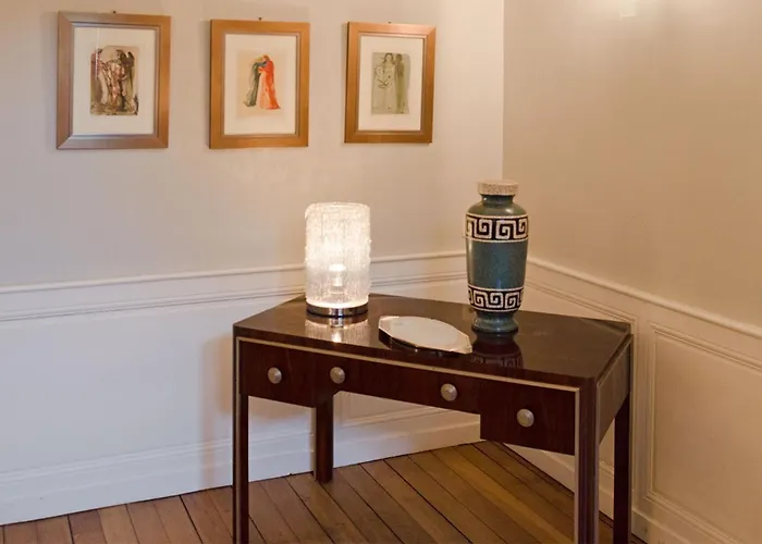 Oda ve Kahvaltı Maison D'hote De Myon Nancy