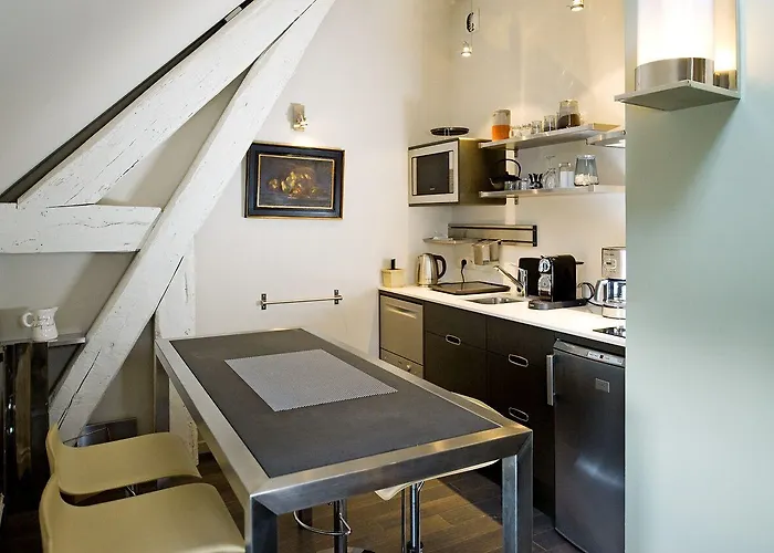 Oda ve Kahvaltı Maison D'hote De Myon 4*