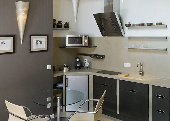 Maison D'hote De Myon Oda ve Kahvaltı 4*