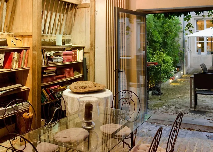 Oda ve Kahvaltı Maison D'hote De Myon Nancy